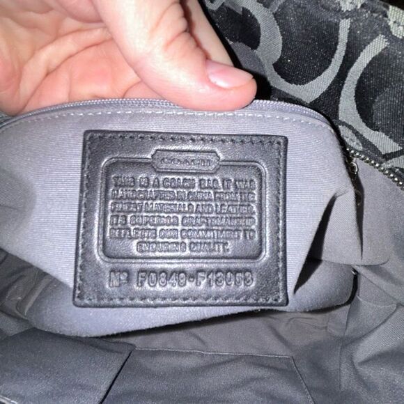 Coach Gallery Optic Signature Tote Bag Black & silver C print F0849-F13053 - Picture 6 of 7